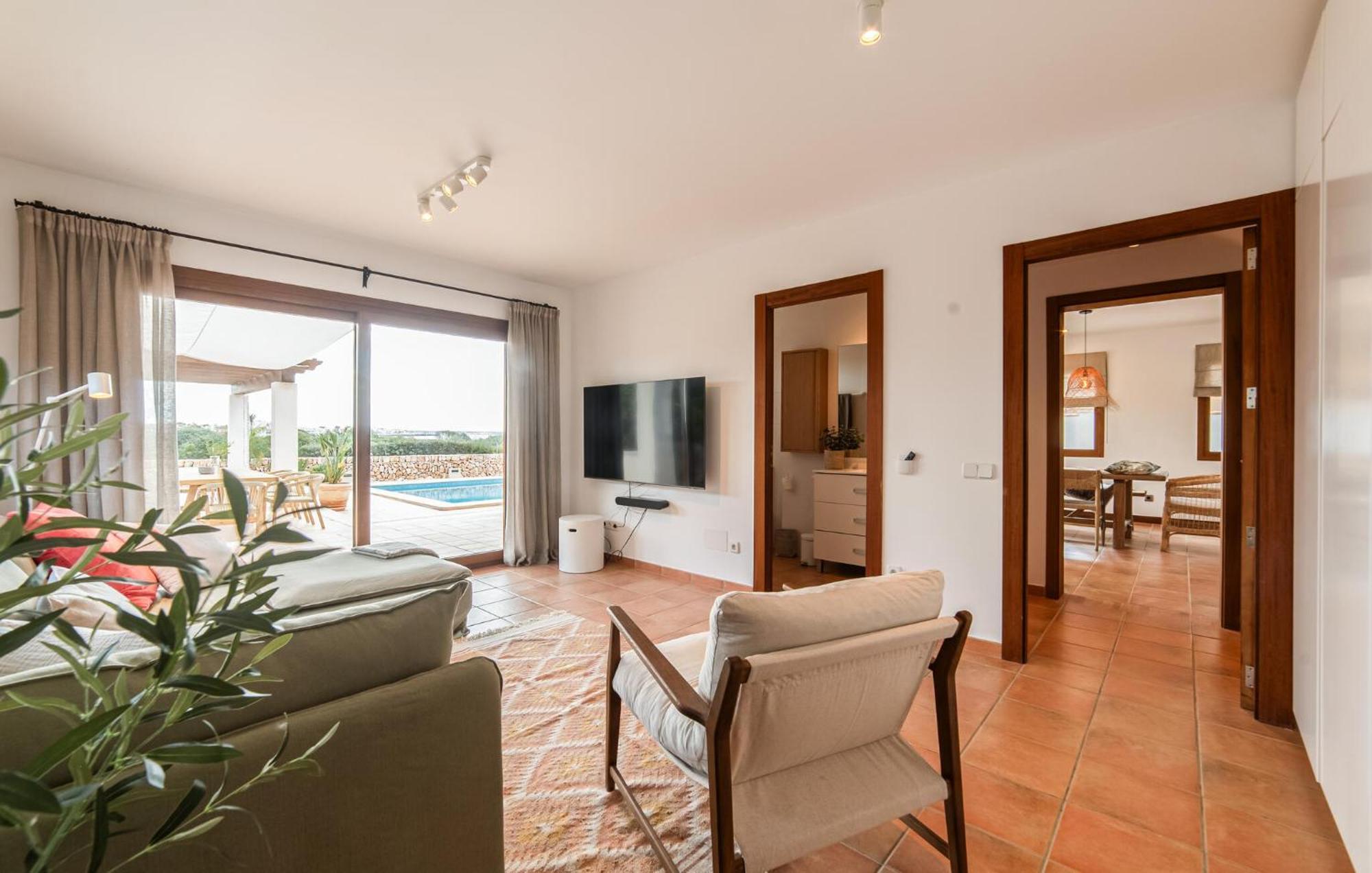 Ferienhaus With Pool And Sea View